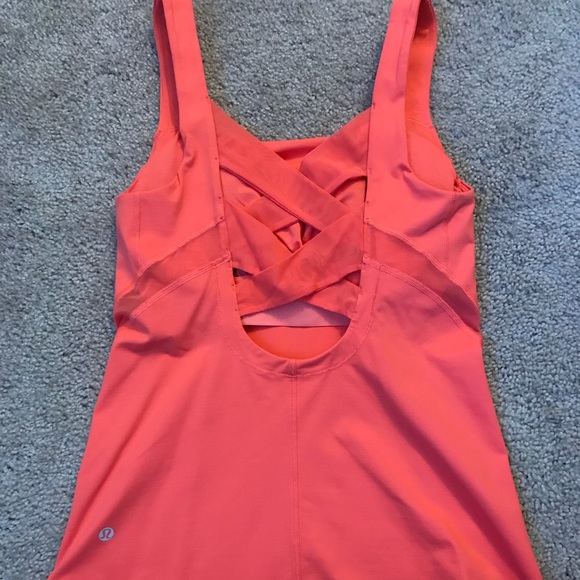 Lululemon Workout Tank - Picture 2 of 3
